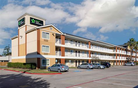 Free breakfast offered at Extended Stay America hotels